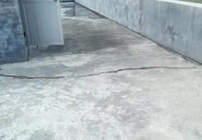 大化楼顶漏水维修公司分享下如何解决卫生间隐蔽部位漏水的问题?